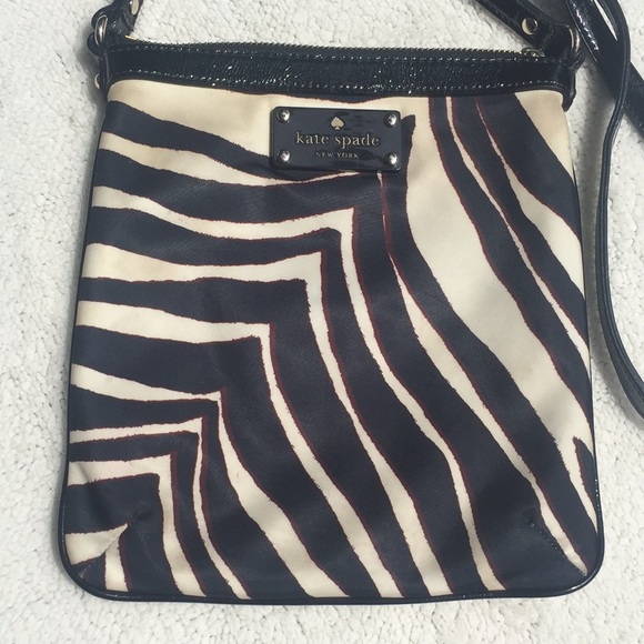 SOLD Rare Find Kate Spade Crossbody Bag - Picture 1 of 5